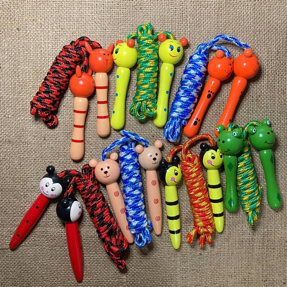 Cuerda Para Saltar Madera Juguete image number 2.0