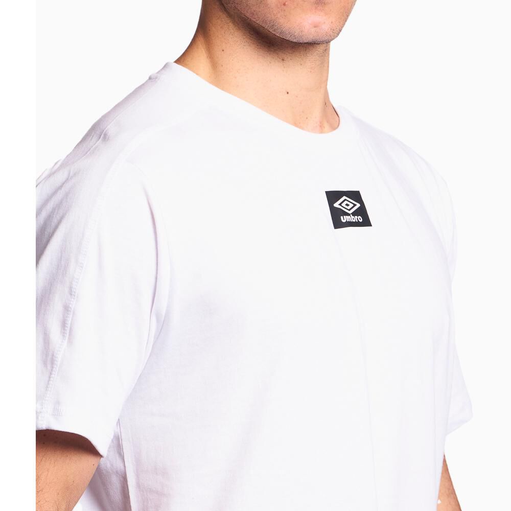 Polera Umbro Essentials Square Logo image number 3.0