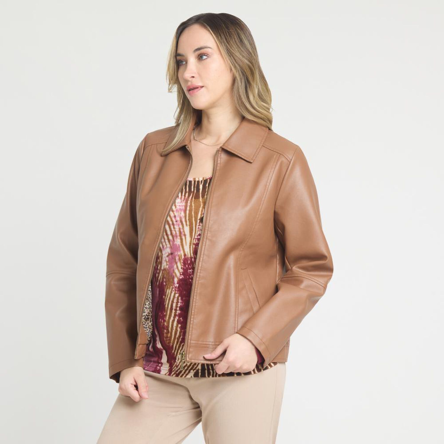 Chaqueta Ecocuero B&aacute;sica Cuello Camisero Mujer Lesage image number 2.0