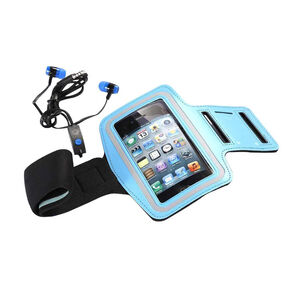 Kit fitness brazalete para celular y audifonos fiddler azul