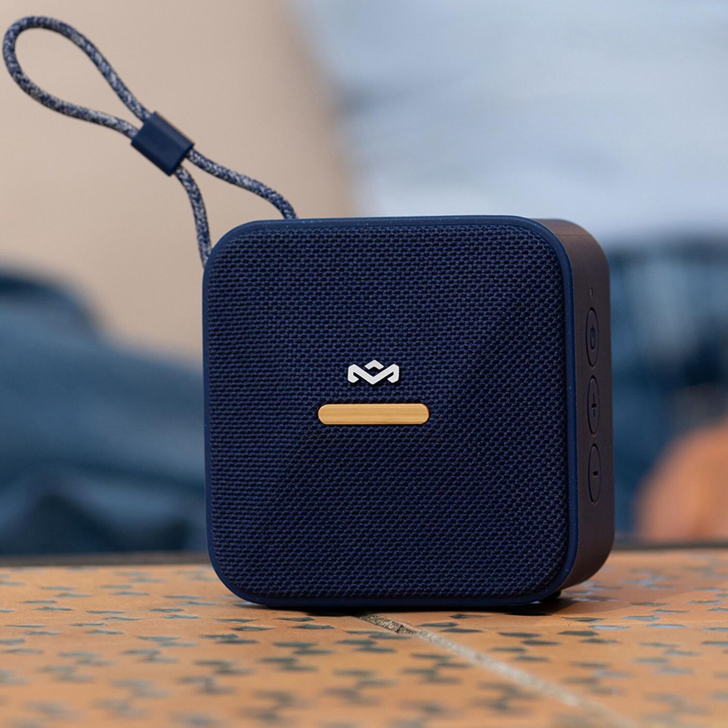 Parlante Bluetooth 5.3 Waterproof Rise Up Azul Marley image number 5.0