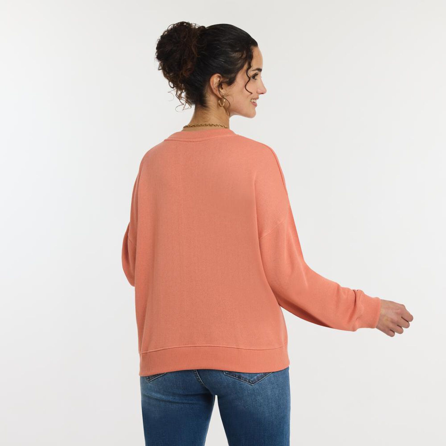 Poler&oacute;n Estampado Cuello Redondo Mujer Freedom image number 3.0