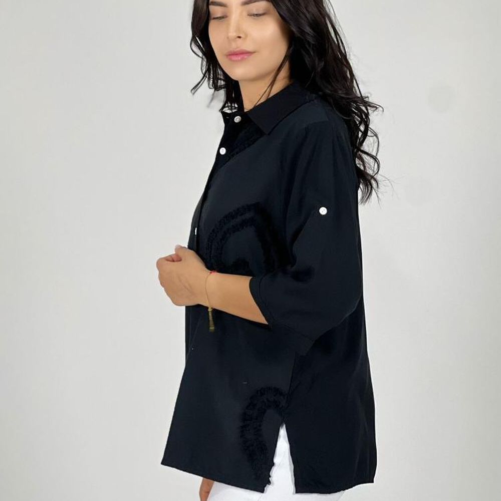 Blusa Viscosa Con Corazones image number 5.0
