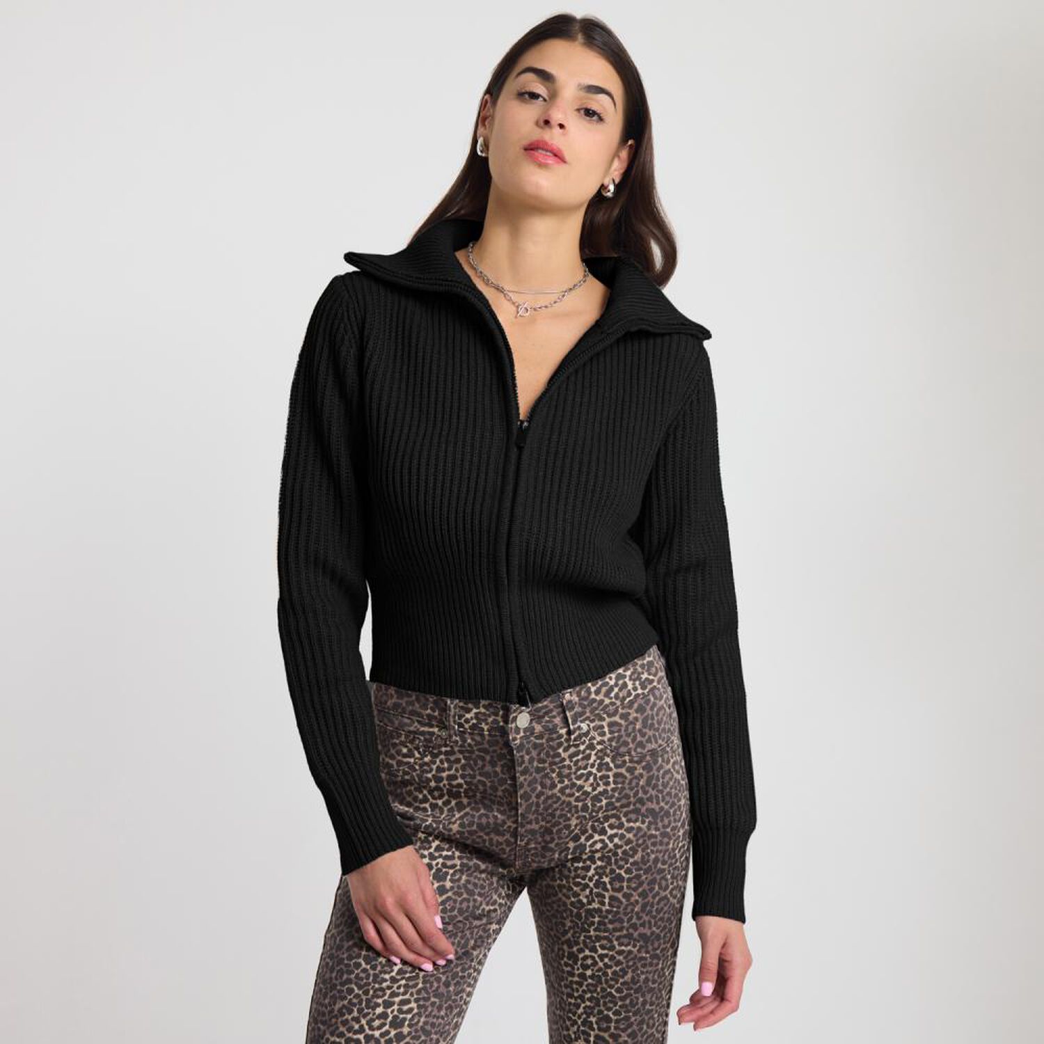 Sweater Regular Manga Larga Cuello Camisero Mujer Rolly Go image number 0.0