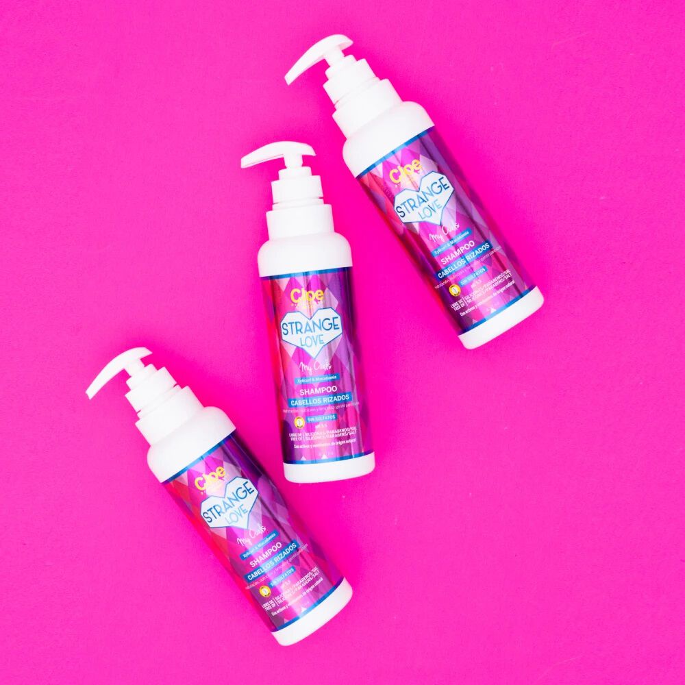 Shampoo Strange Love Cloe 400ml image number 2.0