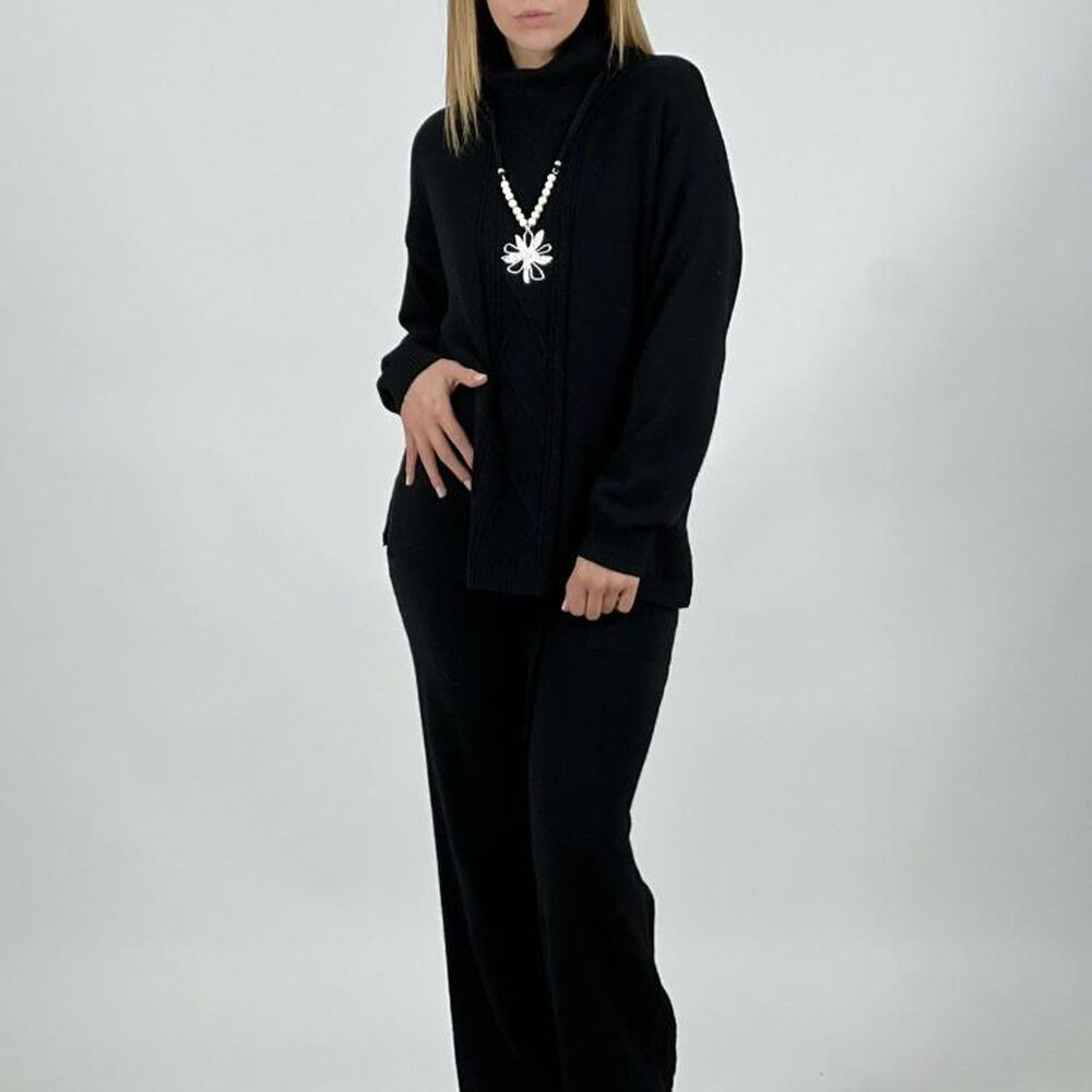 Conjunto Lana Cuello Alto Trenzado Delantero image number 17.0