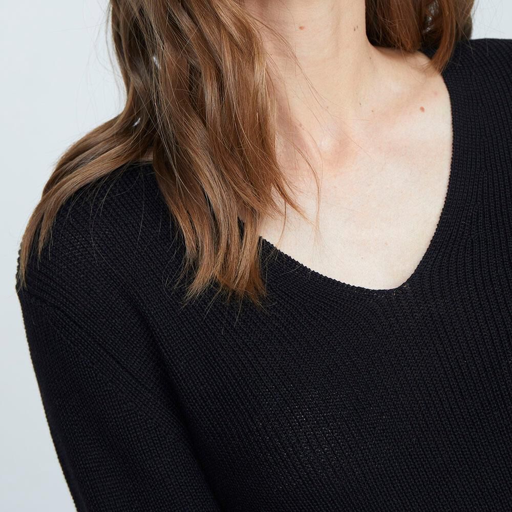 Sweater Liso Cuello V Mujer Kimera image number 3.0