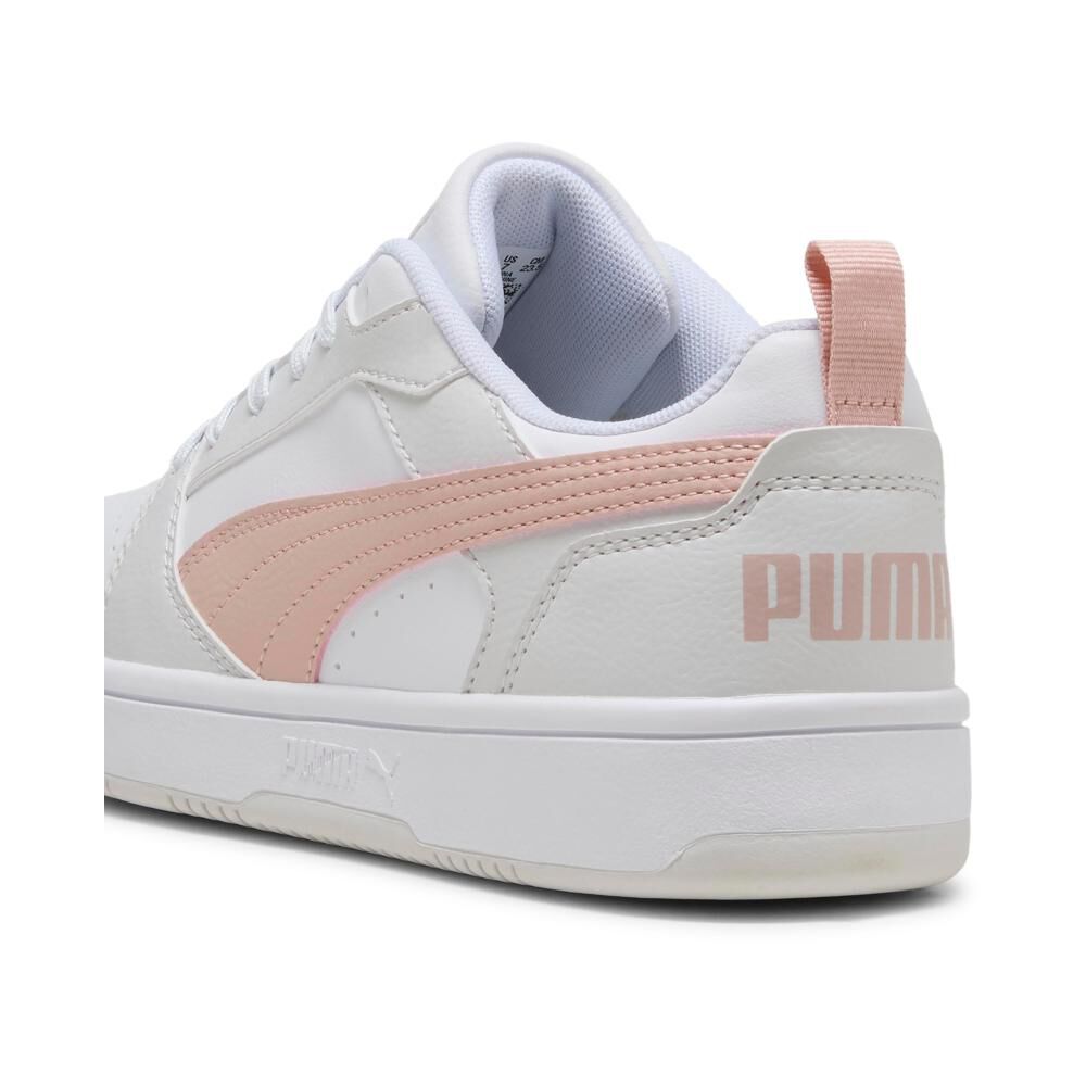 Zapatilla Urbana Mujer Puma Rebound V6 Low Wns Rosado image number 5.0