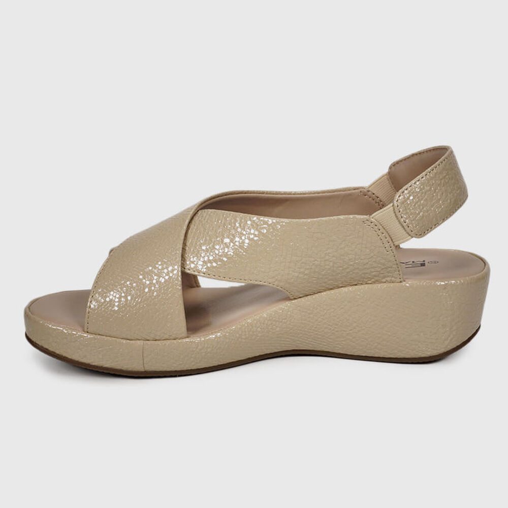 Sandalia Tissina Beige image number 4.0