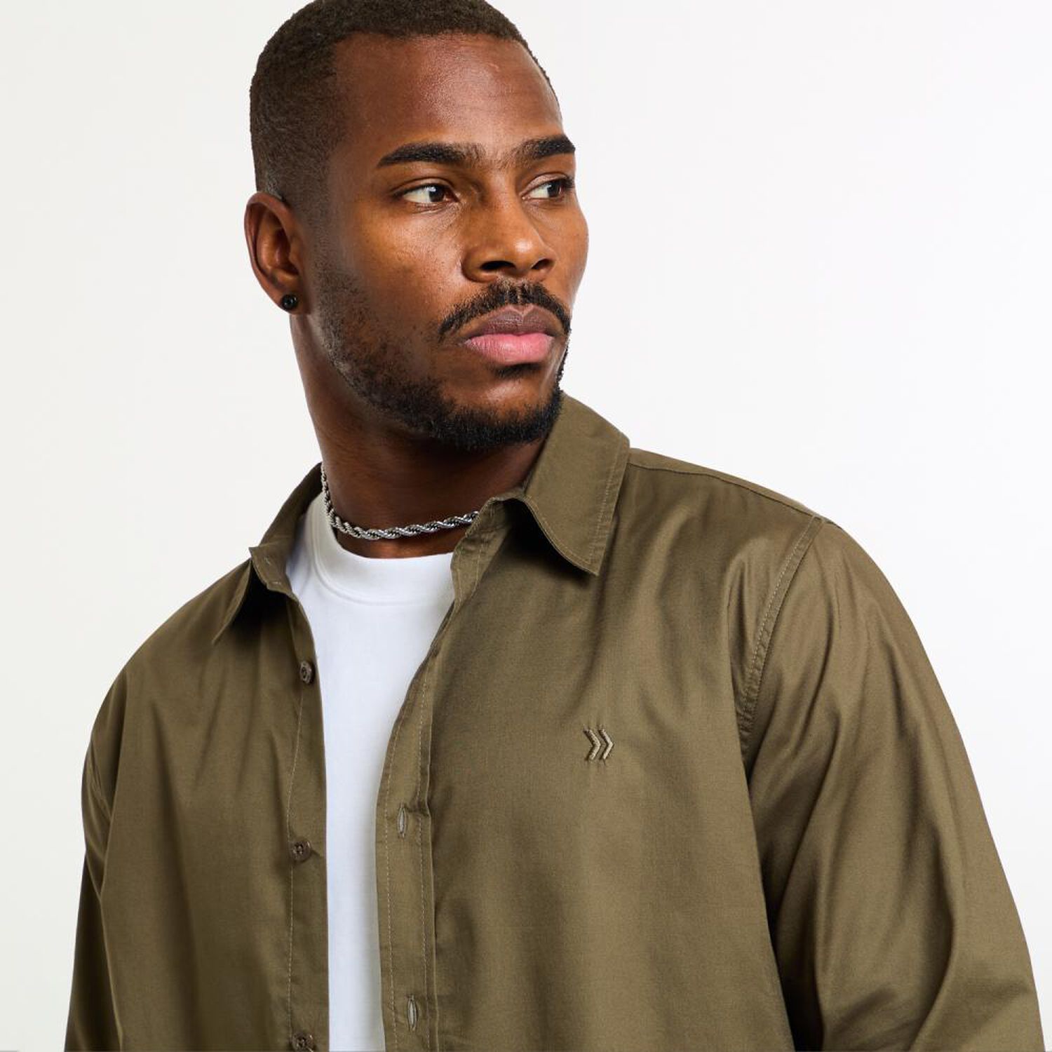 Camisa Lisa Manga Larga Hombre Rolly Go image number 4.0