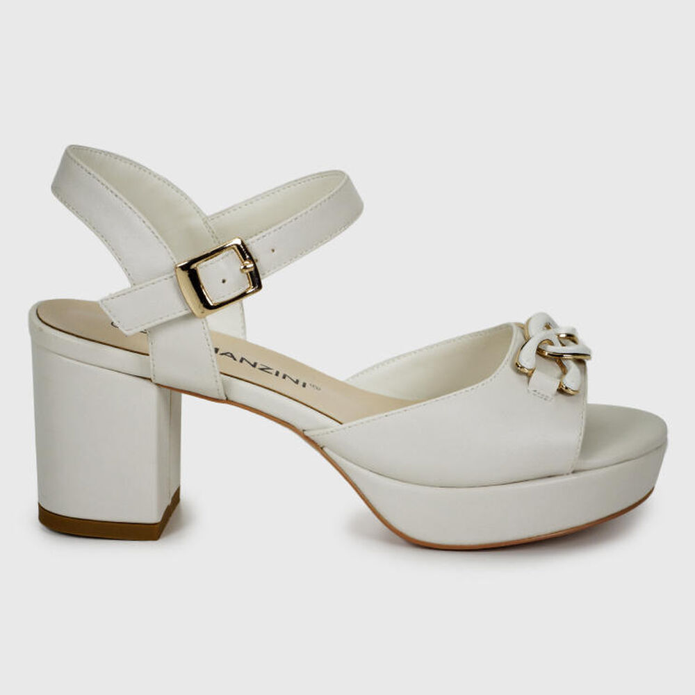 Sandalia Ritta Beige image number 3.0