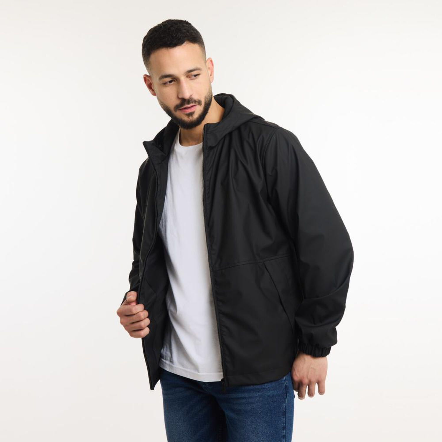 Chaqueta Slim Cuello Alto Con Capucha Hombre Az Black image number 2.0