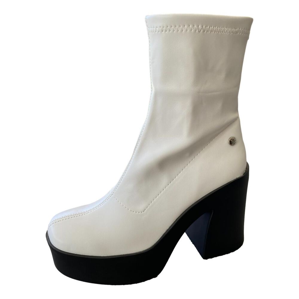 Bota Moda 2401 Blanco image number 0.0