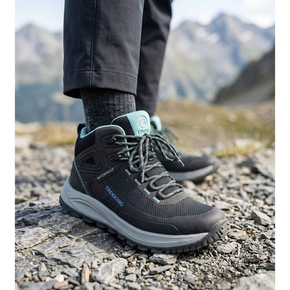 Botin Outdoor Waterproof Rosal Negro Alquimia image number 4.0
