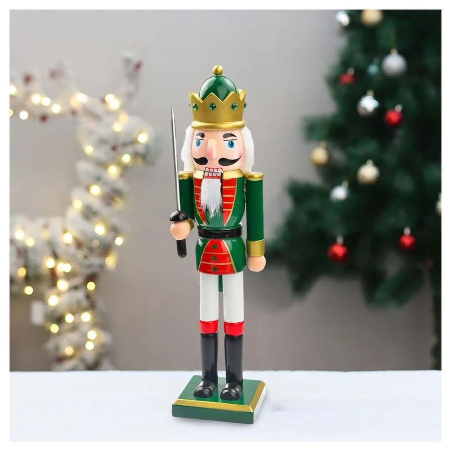Cascanueces Navide&ntilde;o De Madera Rey Con Espada Decoraci&oacute;n 39cm image number 4.0