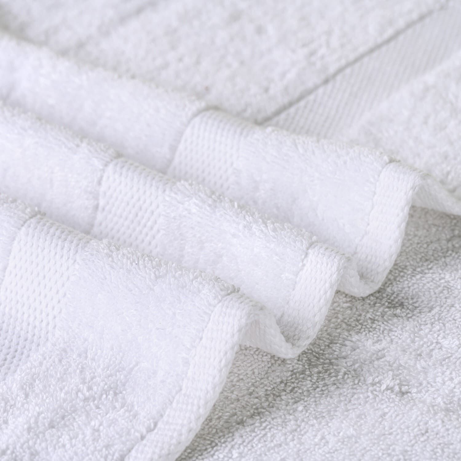 Toalla De Ba&ntilde;o 70x140 Centimetros / Blanco Lourdes image number 0.0