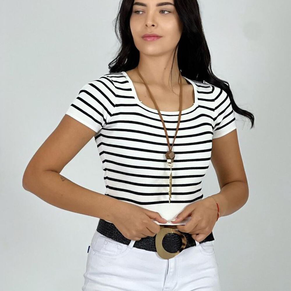 Polera Top De Líneas image number 17.0