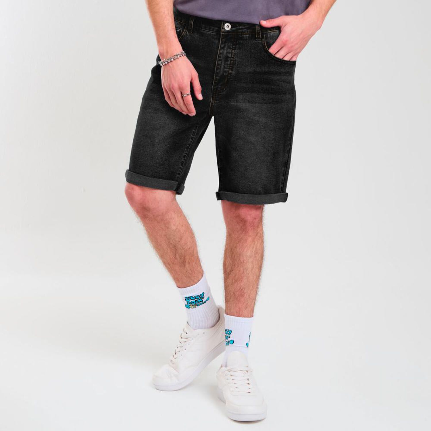 Bermuda Denim Tiro Medio Slim Hombre Skuad image number 0.0