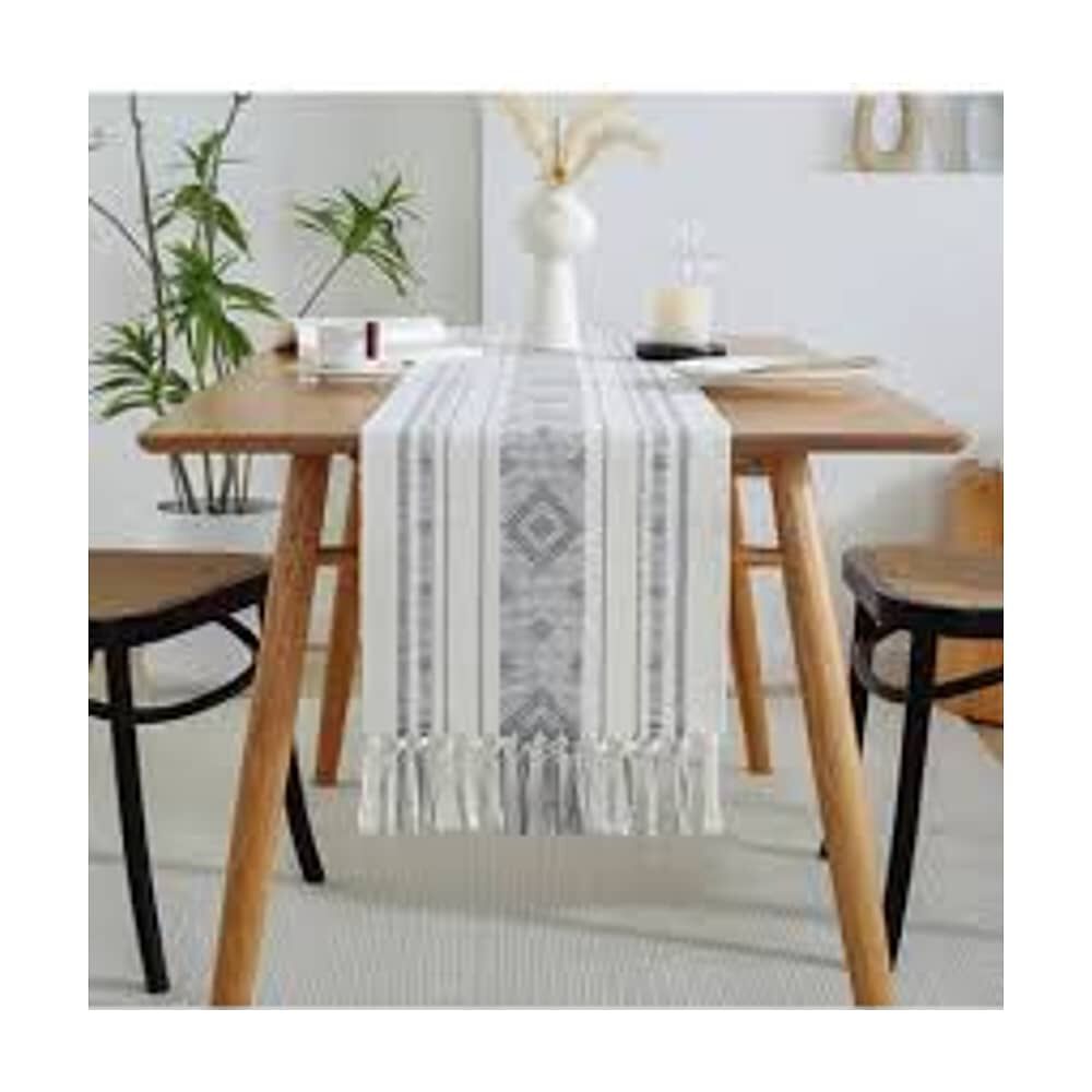 Camino De Mesa Tejido image number 3.0