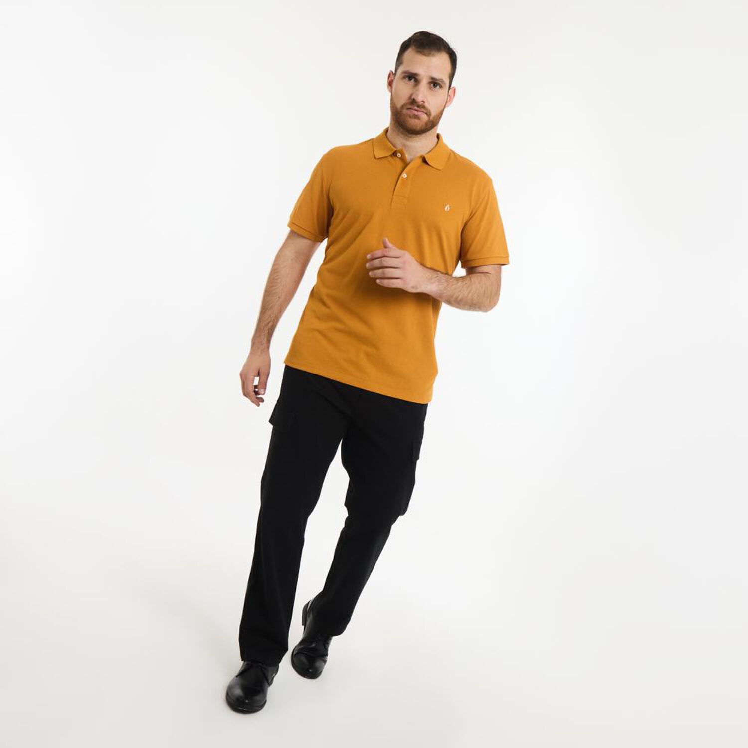 Polera B&aacute;sica Lisa Regular Manga Corta Cuello Piqu&eacute; Hombre Herald image number 1.0