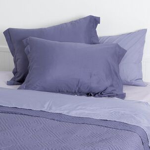 Set Cubrecama + Sabana 2 Plazas Morado