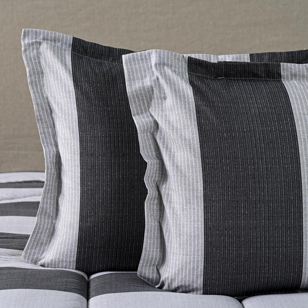 Plum&oacute;n Cannon Noir / 2 Plazas image number 4.0