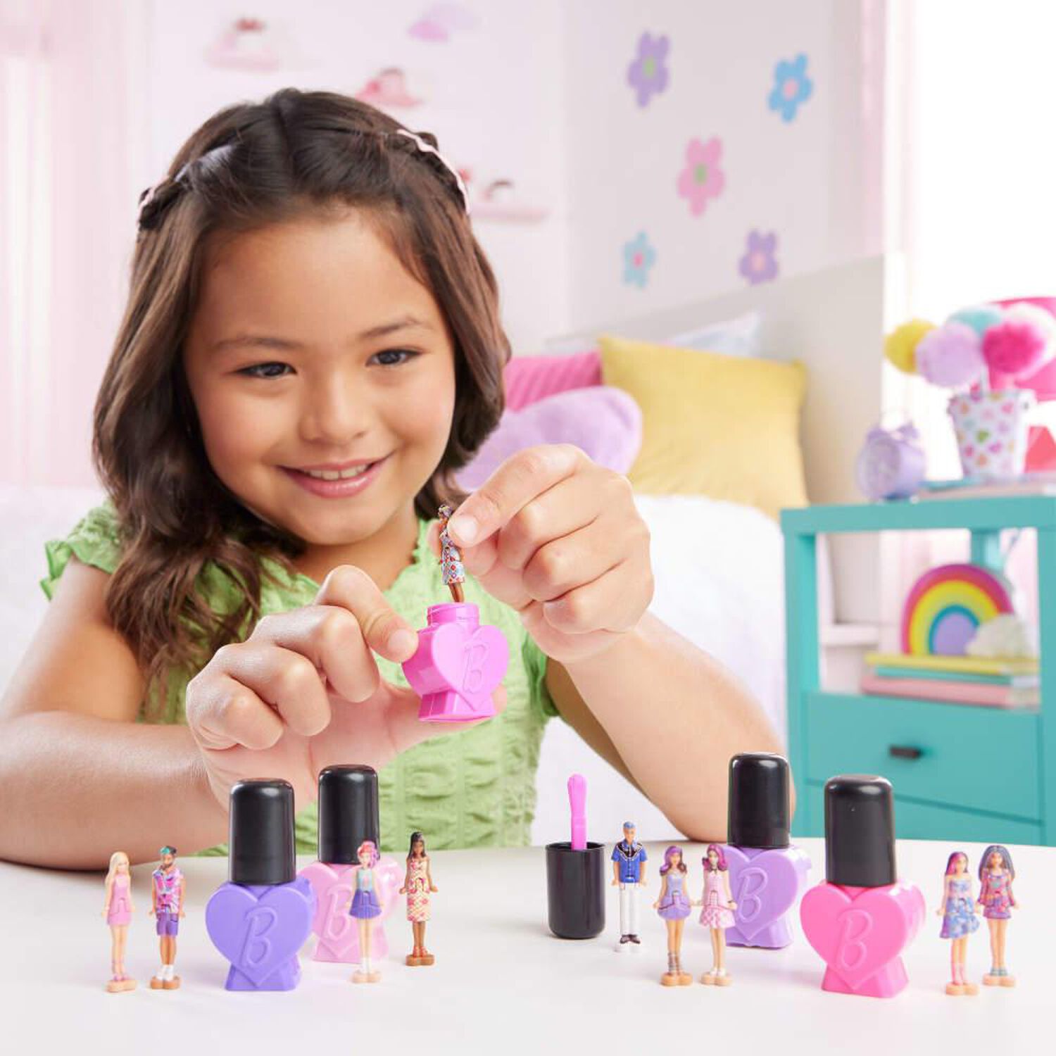 Barbie Mini Barbieland Fashionista image number 1.0