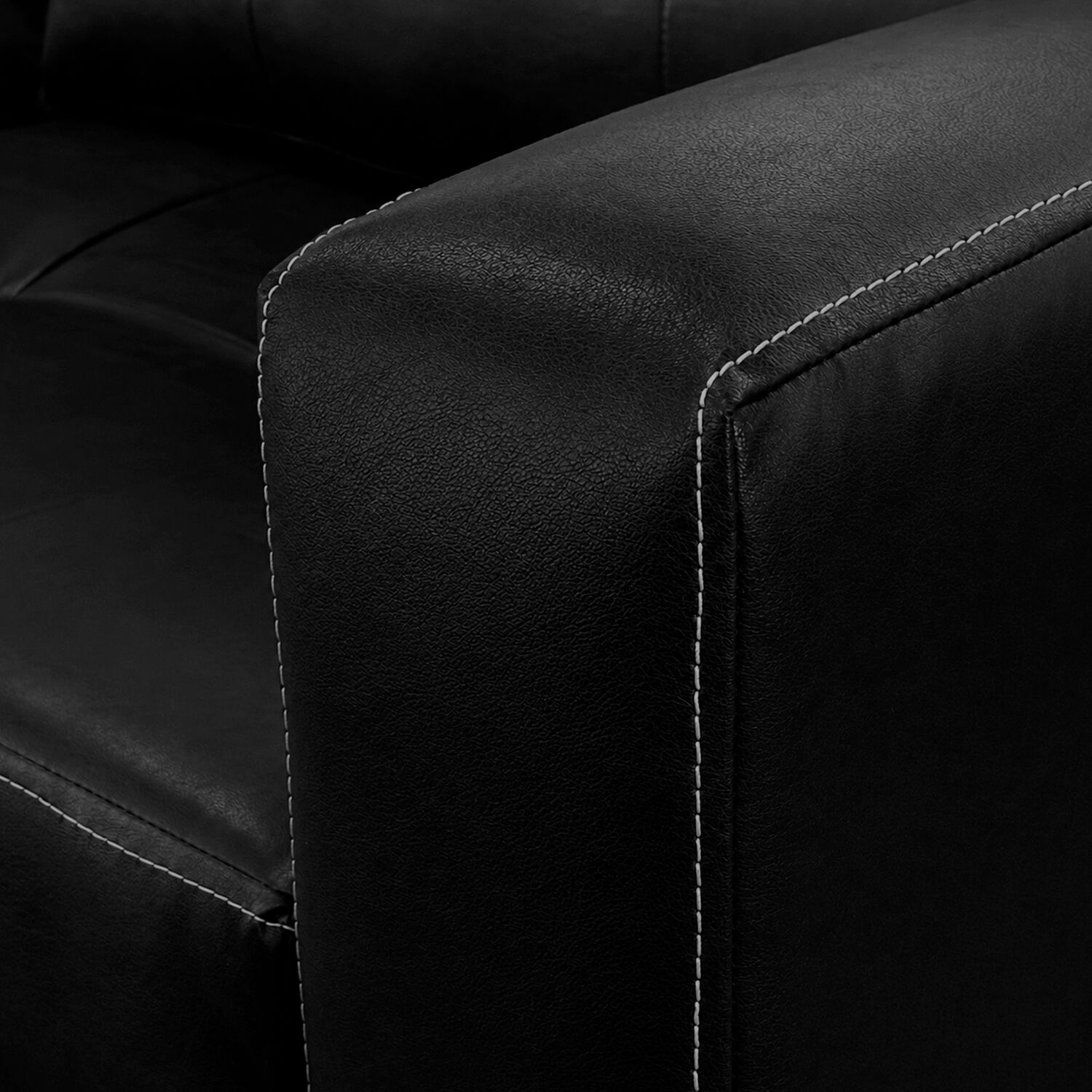 Sof&aacute; Elegant Detail Oslo Pu / 3 Cuerpos image number 1.0