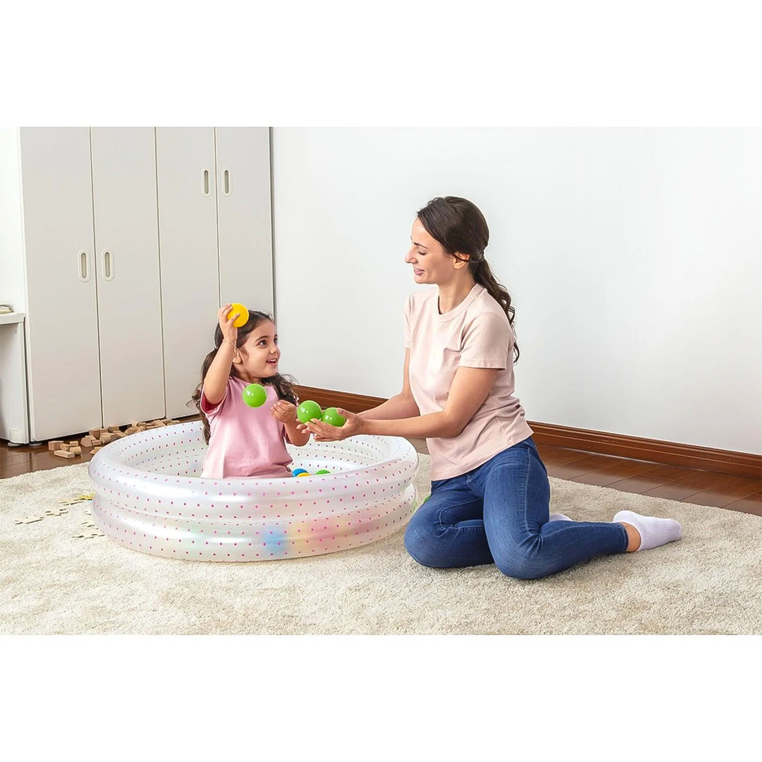 Piscina Bestway Inflable Con Pelotas Splash & Play 91x20cm image number 4.0