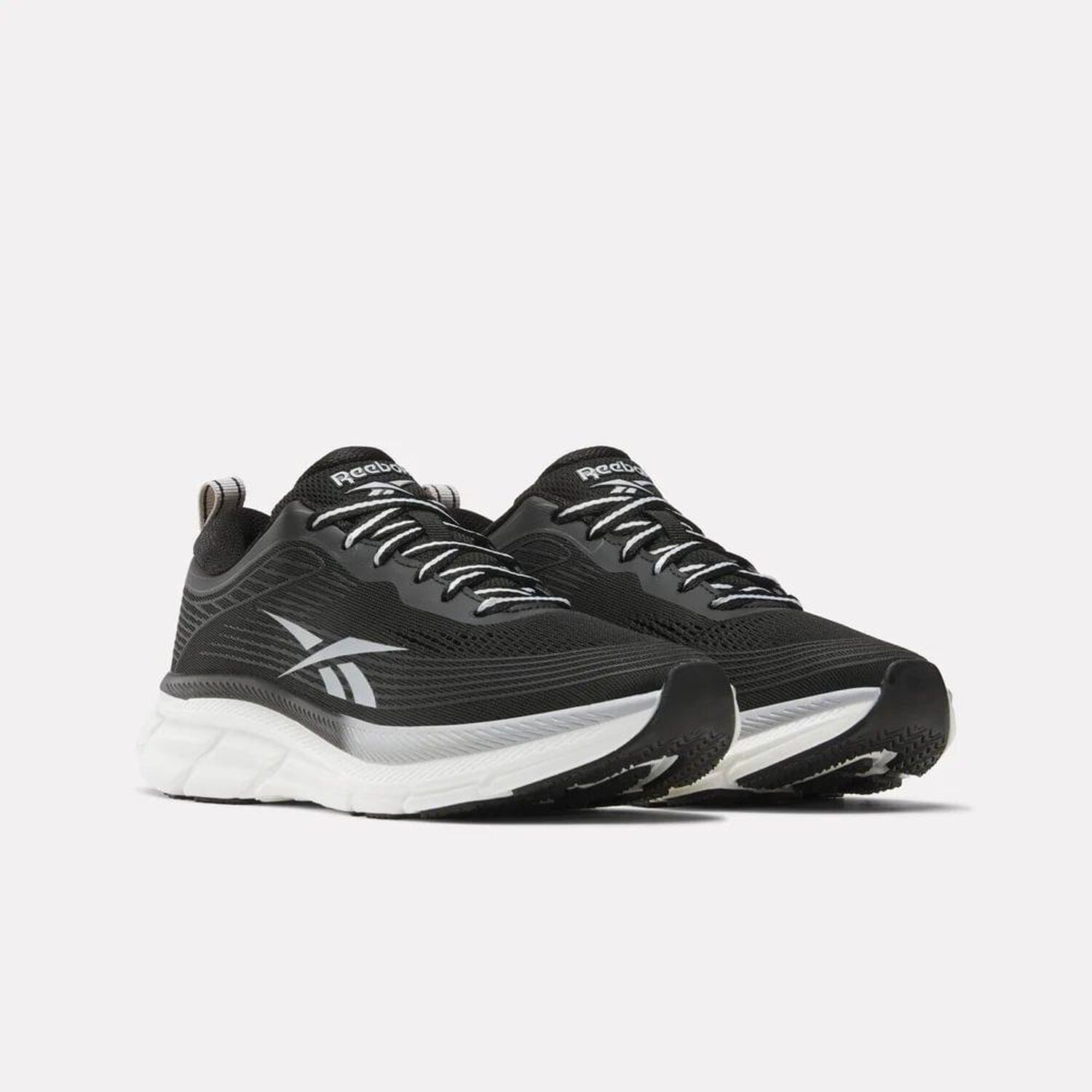 Zapatilla Running Mujer Reebok Road Strider Negro image number 1.0