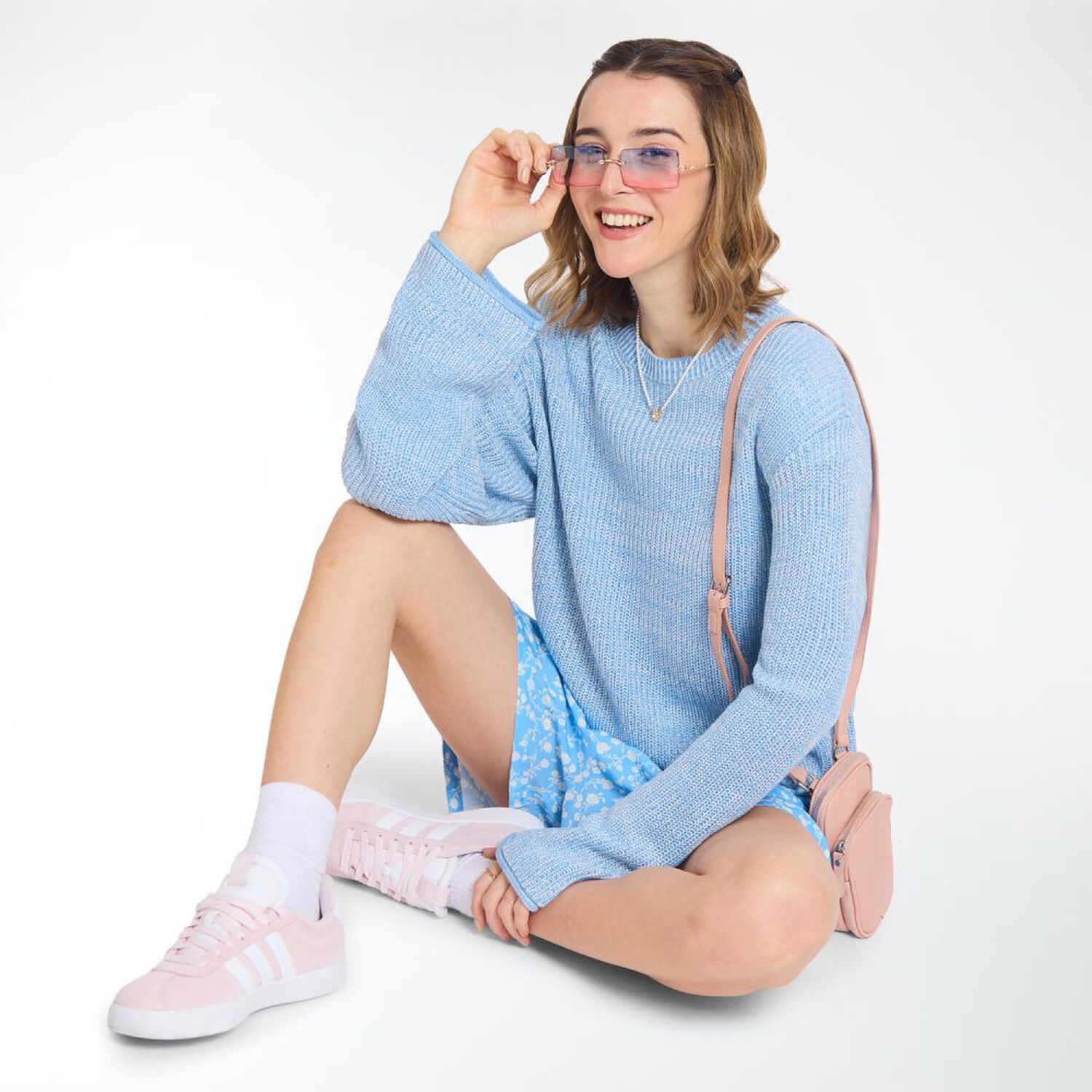 Sweater Crop Efecto Desgastado Manga Larga Cuello Redondo Mujer Freedom image number 1.0