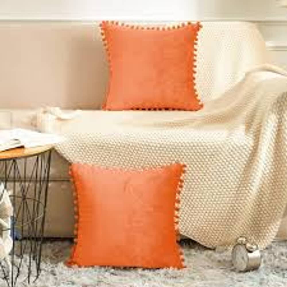 Set De 2 Cojines De Terciopelo Con Pompones image number 0.0