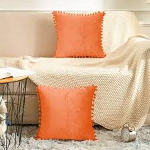 Set De 2 Cojines De Terciopelo Con Pompones