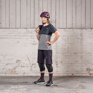 Polera Ixs Mujer Flow Tech Mountain Negro Grafito L