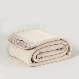 Frazada Polar Borde Satin Linea Hotel 1.5 Plaza Crudo