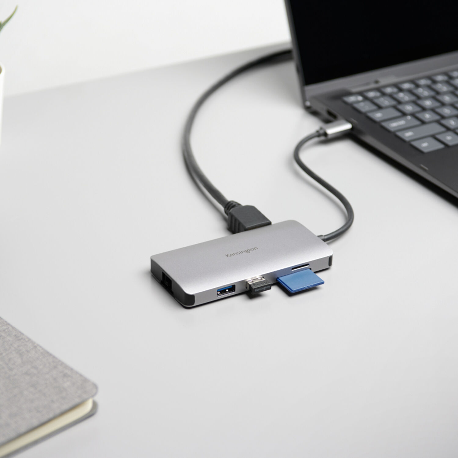 Docking Station Uh1400p Usb-c 8 En 1 Kensington - Gris image number 4.0