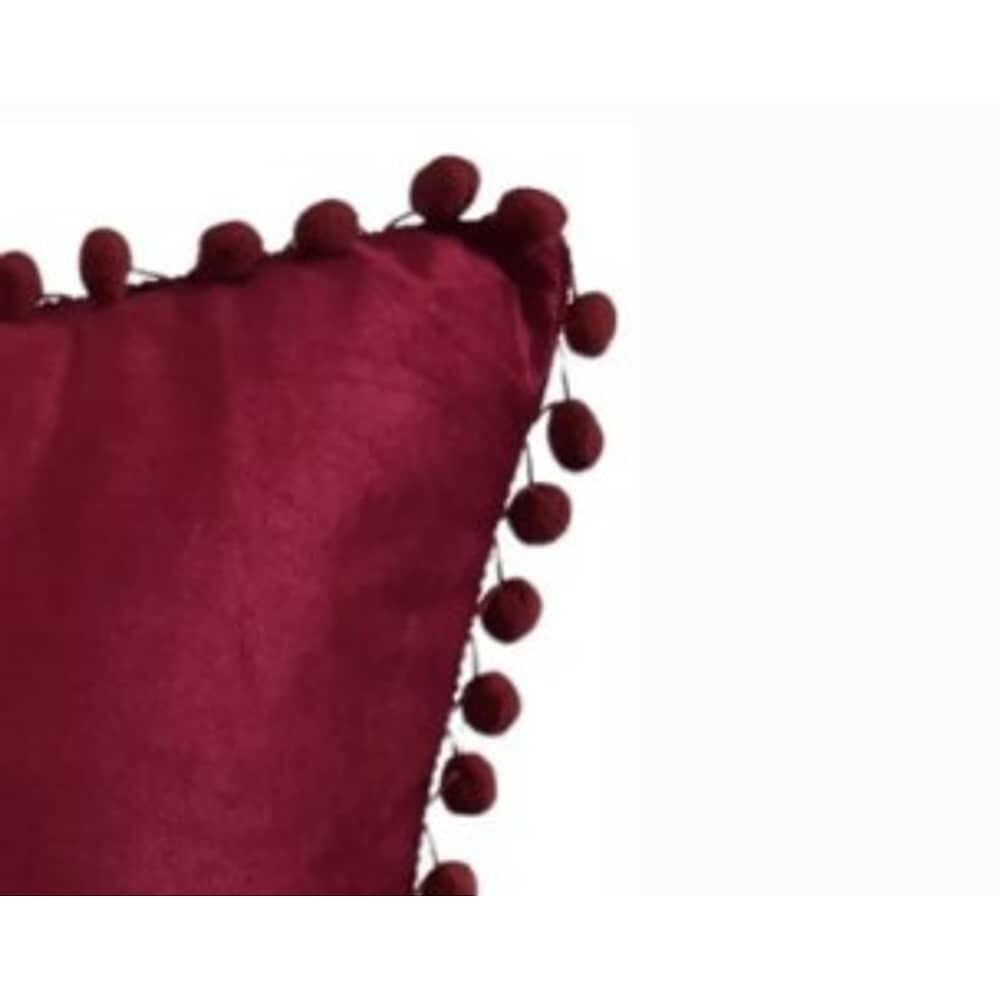 Funda De Cojines Con Pompones. Medida 45x45. Terciopelo. Burdeo image number 1.0