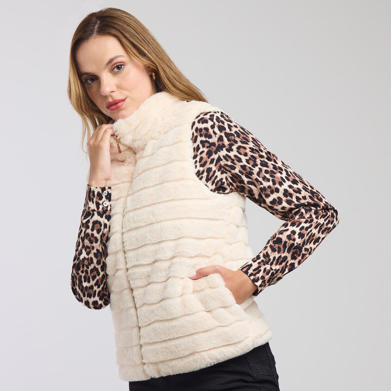 Chaqueta Fashion Regular Sin Mangas Cuello Alto Mujer Kimera image number 2.0