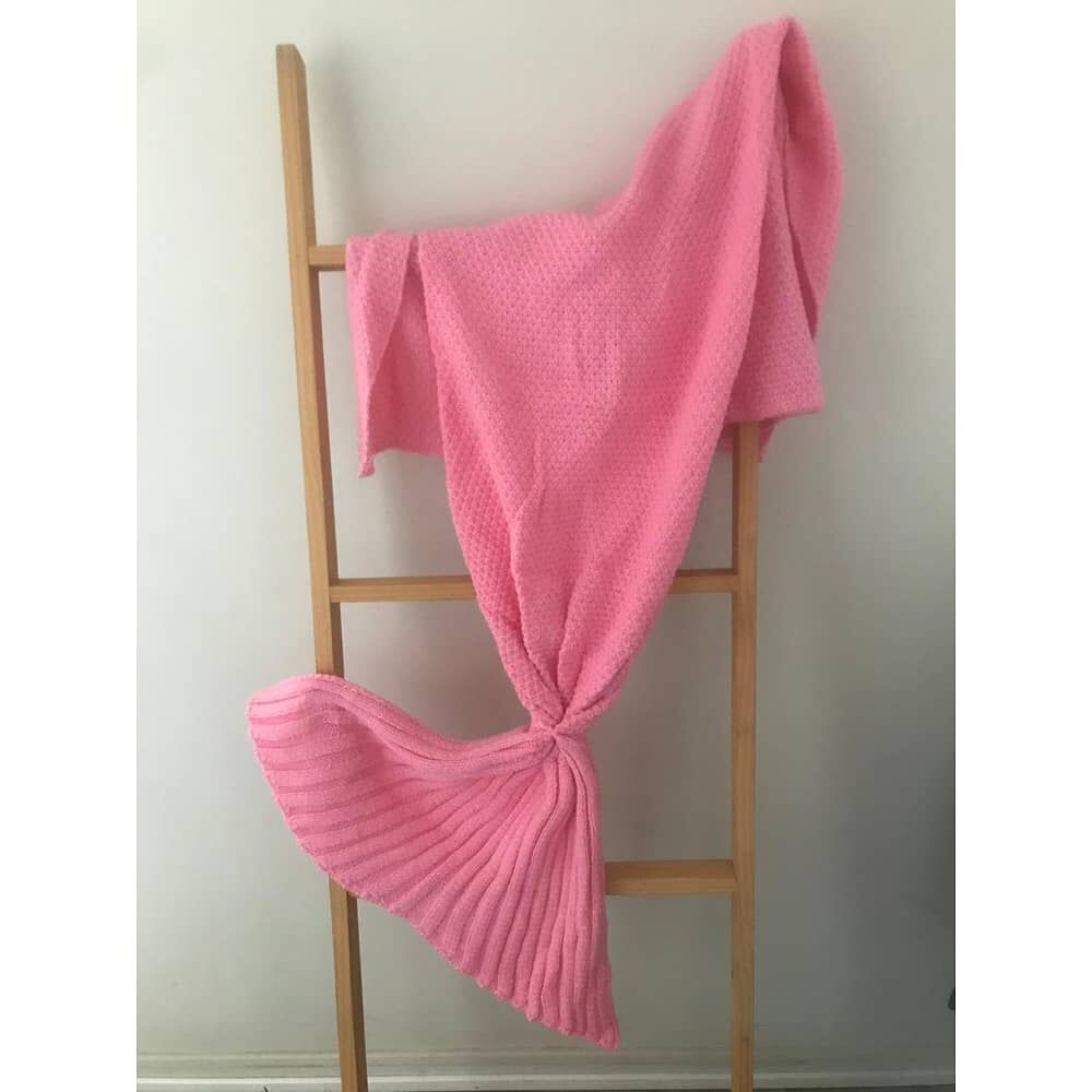 Manta Estilo Sirena image number 3.0