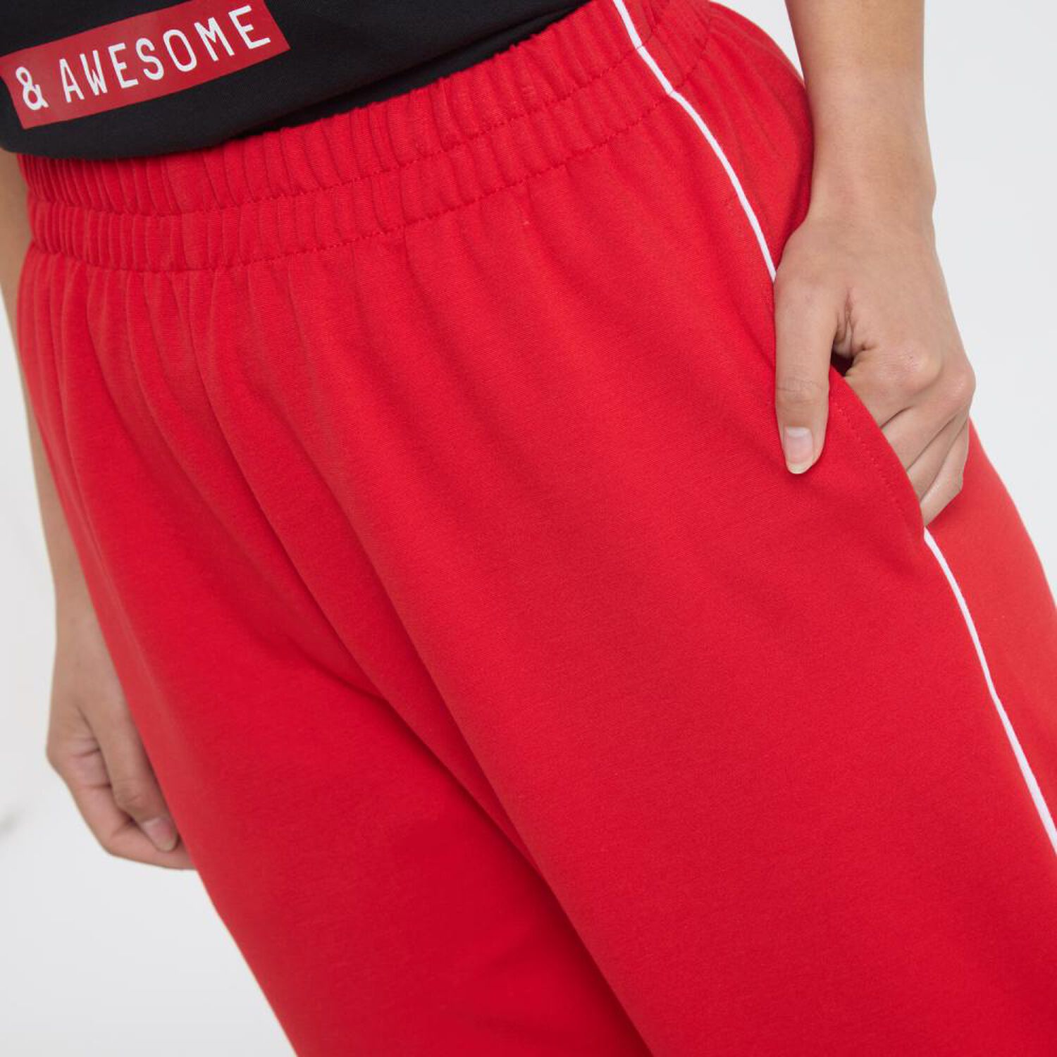Pantal&oacute;n De Buzo Stripe Tiro Medio Regular Mujer Freedom image number 4.0