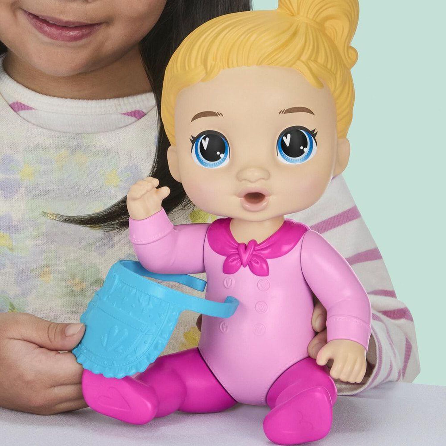 Mu&ntilde;eca Baby Alive Baker Harper Hugs image number 4.0