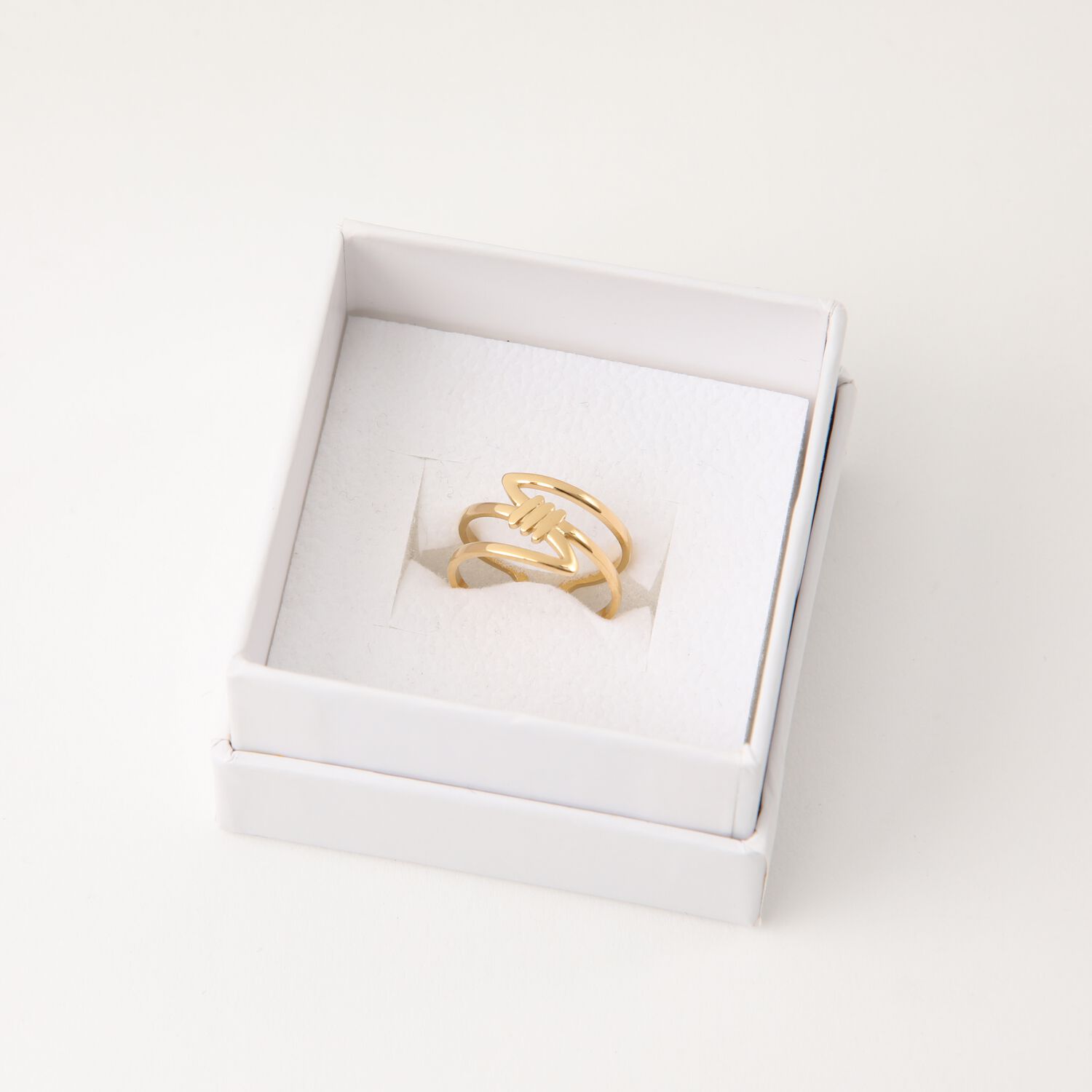 Anillo 19v69 Dorado Mujer Str268 image number 1.0