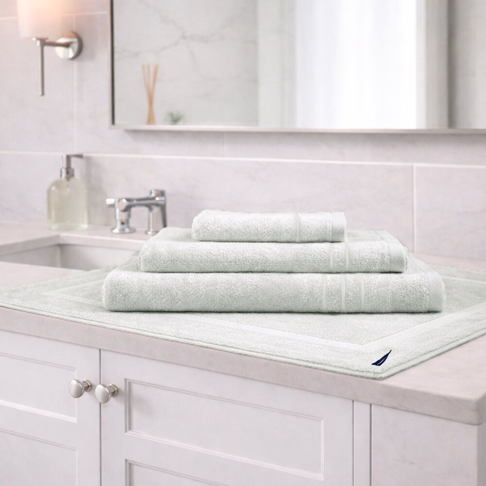 Set 4 Toallas Nautica Signature Cara+mano+cuerpo+piso 100% Algod&oacute;n Gris Claro image number 1.0