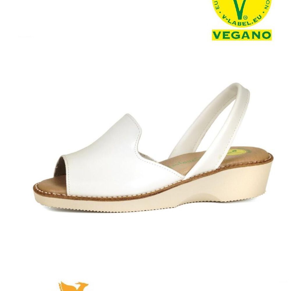 Sandalia Cuero Vegana Blanco image number 0.0