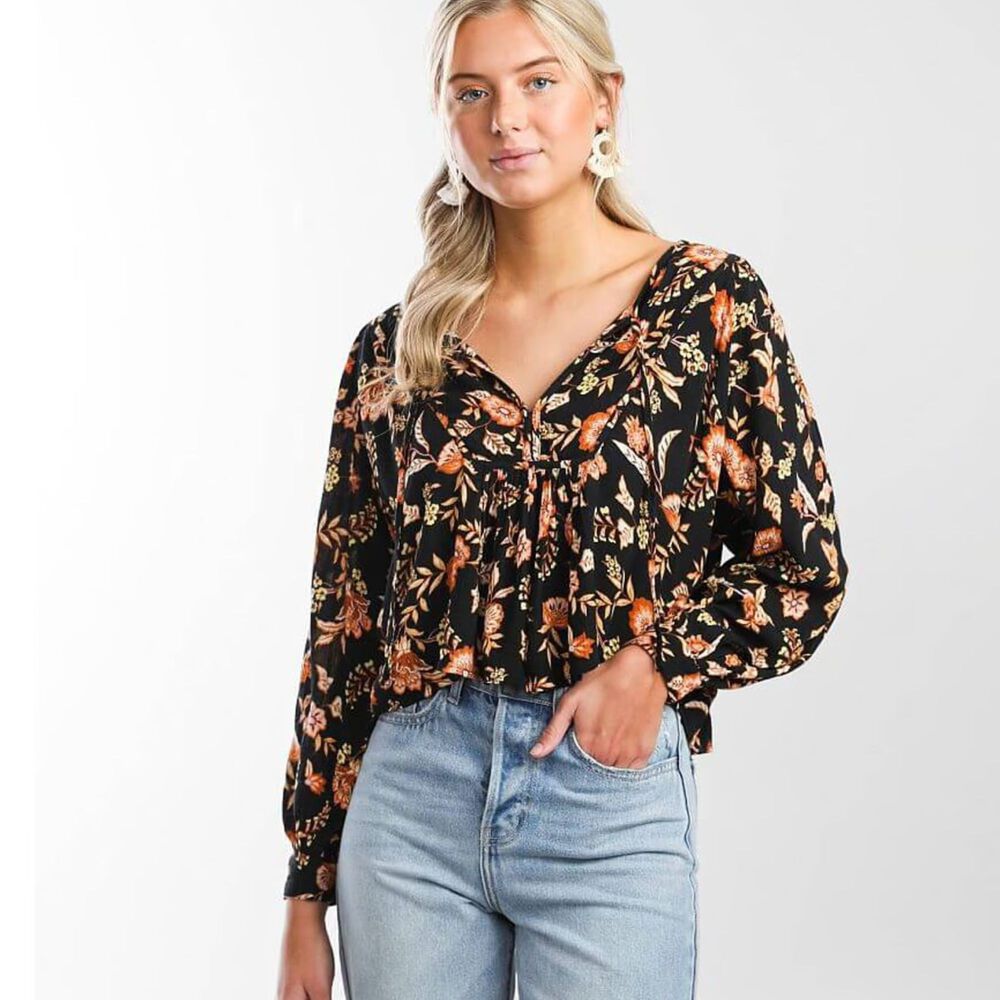 Blusa Corta Estampada image number 0.0