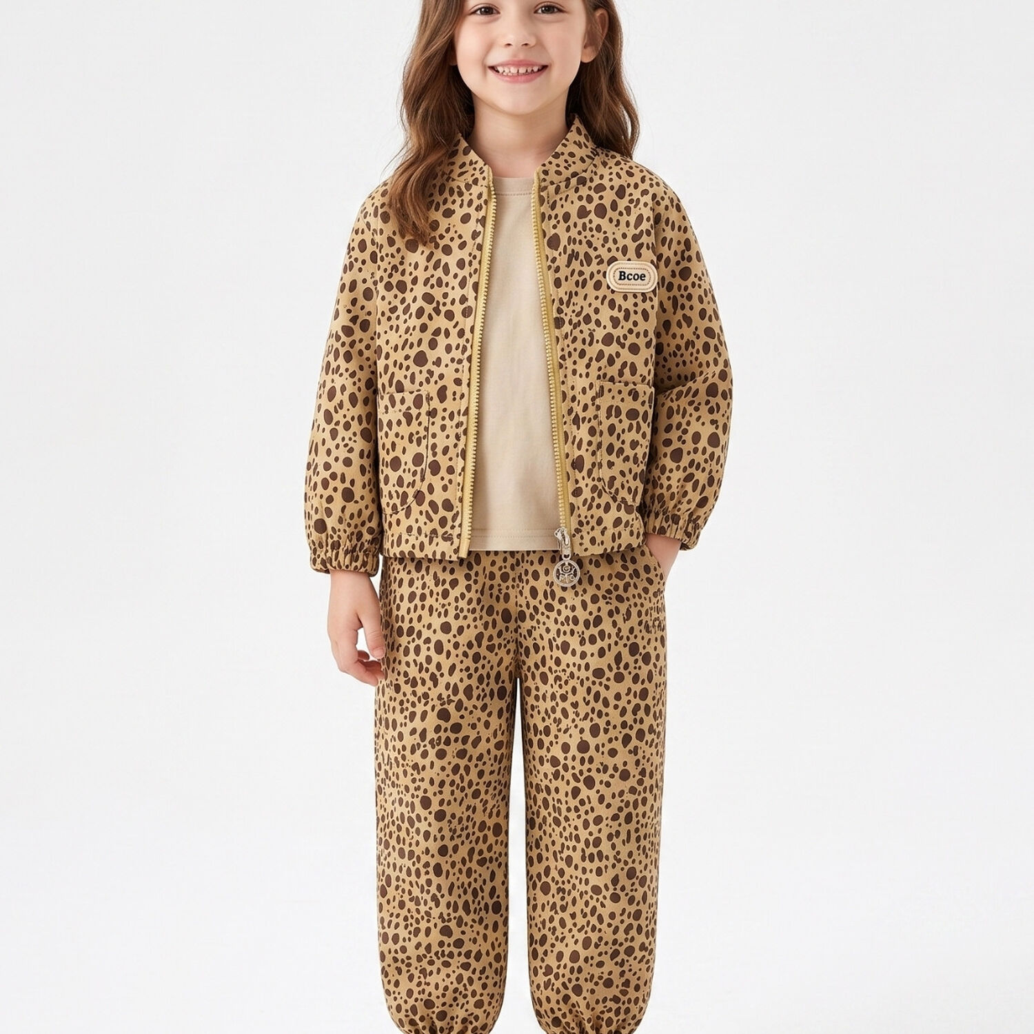 Conjunto Buzo Ni&ntilde;a Animal Print Leopardo Con Chaqueta image number 4.0