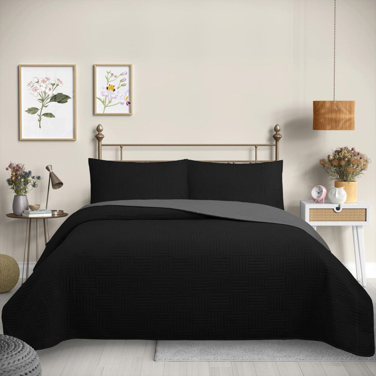 Cubrecama Quilt Reversible 2 Plazas Color Negro Trama Collection image number 2.0