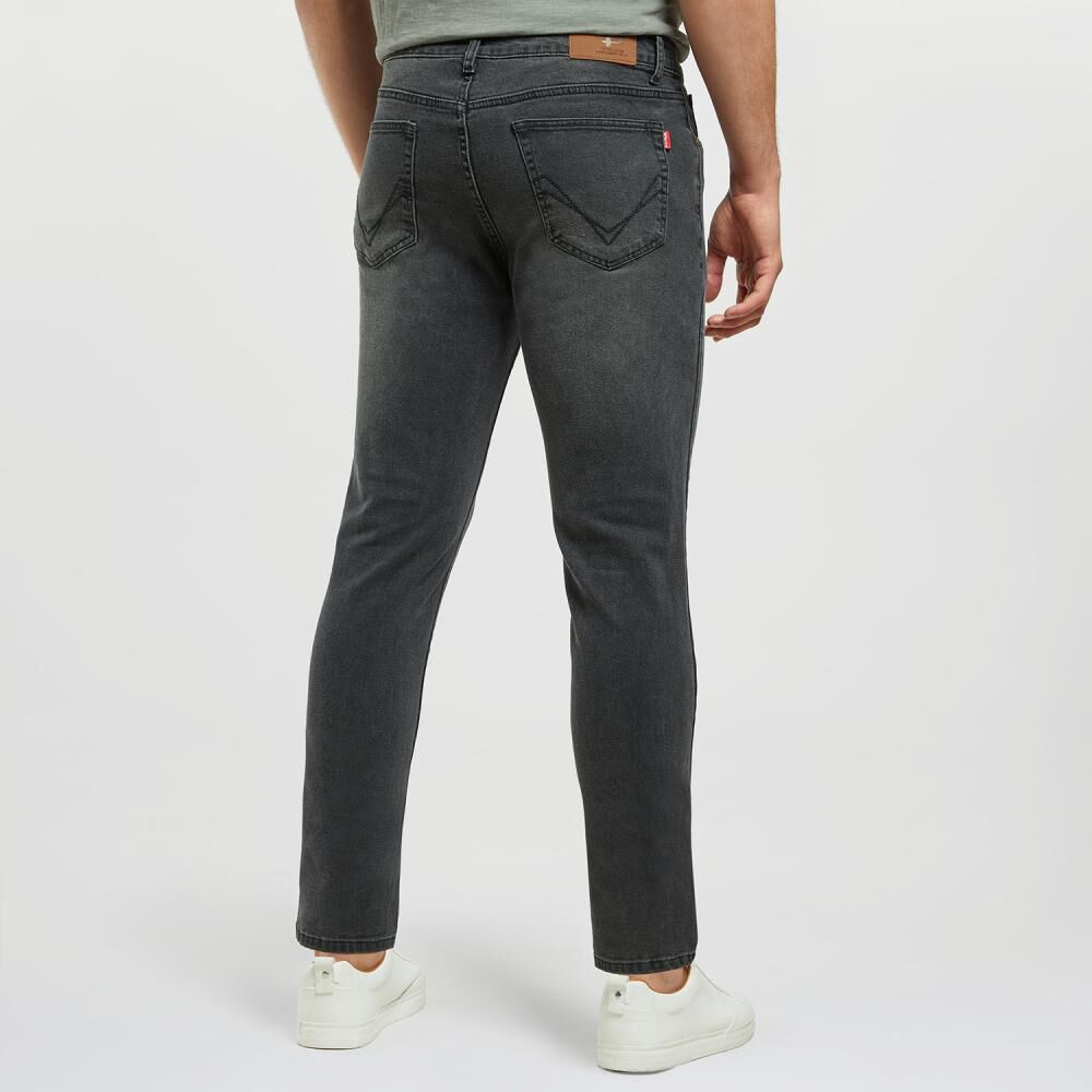 Jeans Regular Tiro Medio Slim Hombre Peroe image number 2.0