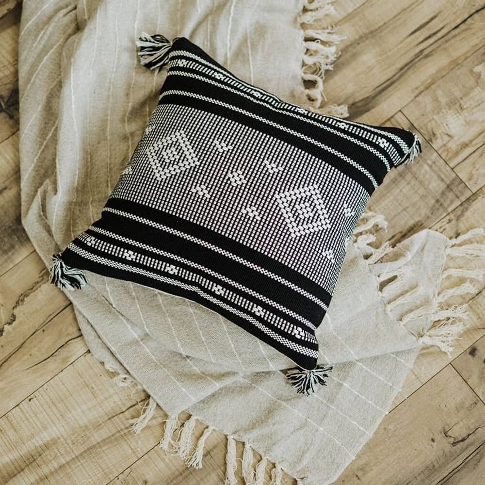 Set De 2 Cojines Kilim Con Borlas image number 3.0