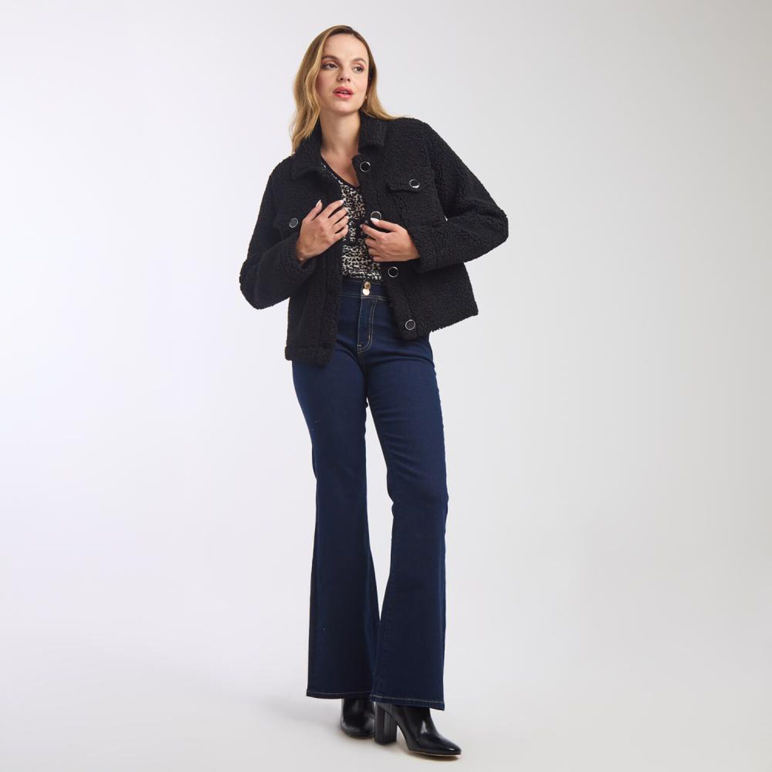 Chaqueta Regular Cuello Camisero Mujer Kimera image number 1.0